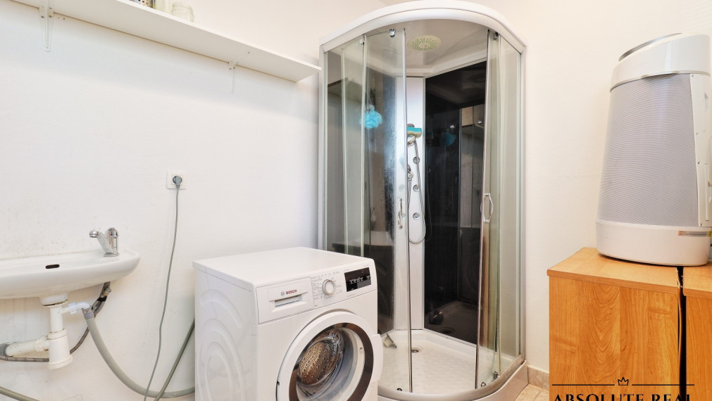 ABSOLUTE REAL / Útulný nebytový priestor v BA – Karlovej Vsi, Jána Stanislava, 36.06 m2