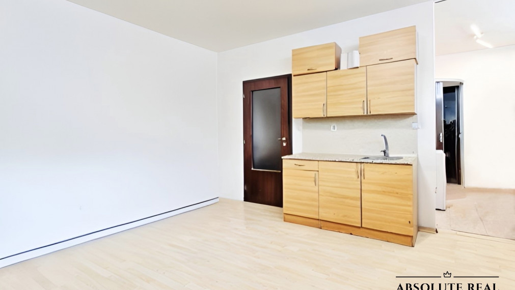 ABSOLUTE REAL / Útulný nebytový priestor v BA – Karlovej Vsi, Jána Stanislava, 36.06 m2