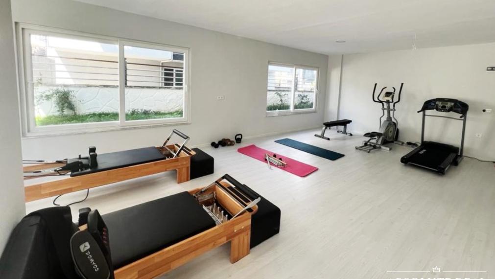 ABSOLUTE REAL / 2i apartmán 47 m2 pri mori, Turecko, Alanya, balkón