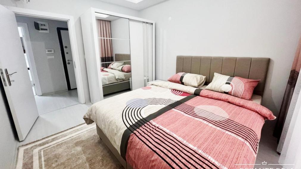 ABSOLUTE REAL / 2i apartmán 47 m2 pri mori, Turecko, Alanya, balkón