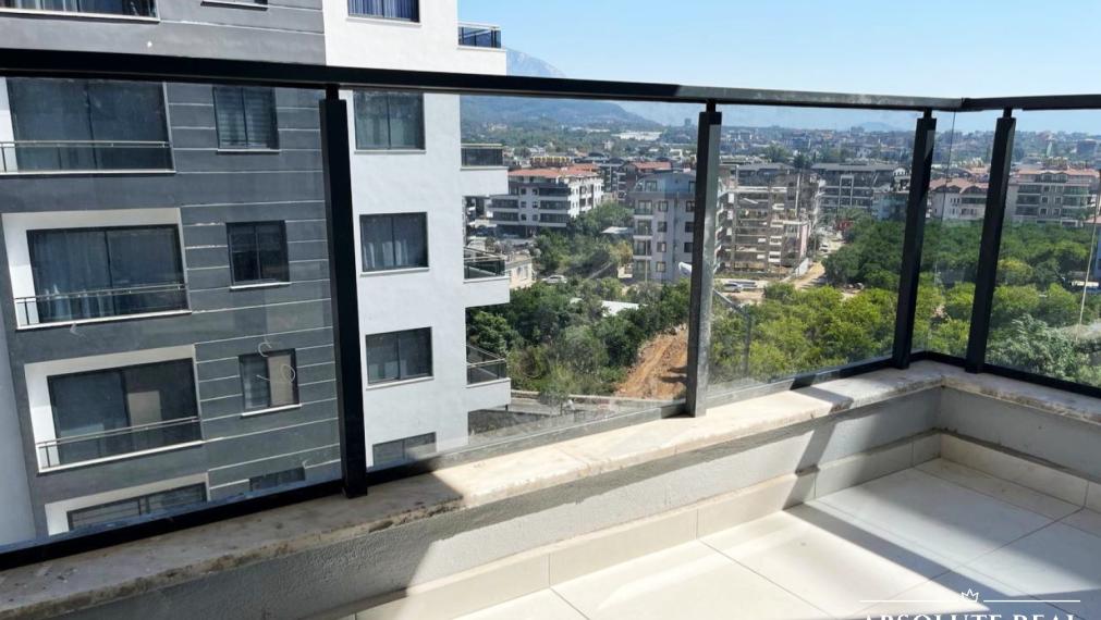 ABSOLUTE REAL / 2i apartmán 47 m2 pri mori, Turecko, Alanya, balkón