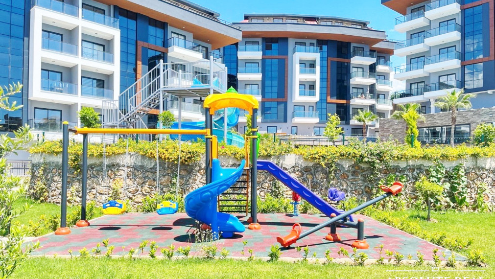 ABSOLUTE REAL / 3i apartmán pri mori, 63 m2, Turecko, Alanya, balkón