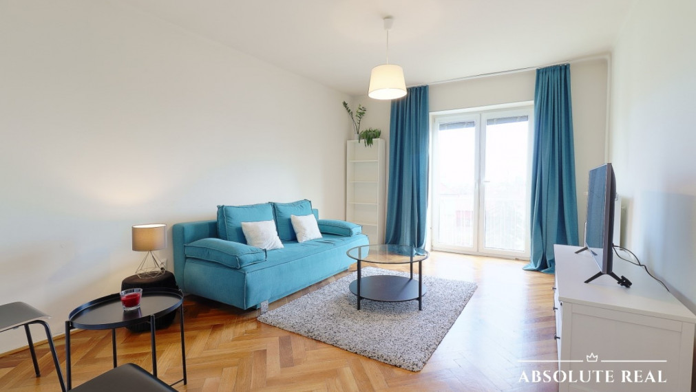 ABSOLUTE REAL / Veľký pekný 2i byt BA – Staré Mesto, Sokolská ulica, 52 m2, tehla