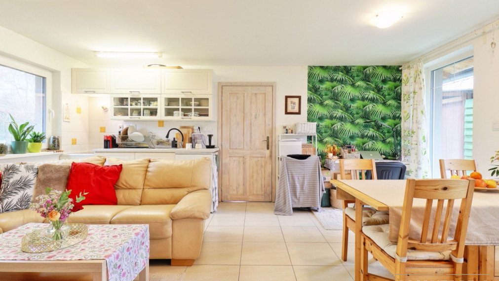 ABSOLUTE REAL / Romantický 2i domček, Devínske Jazero, 56 m2, terasa, záhradka