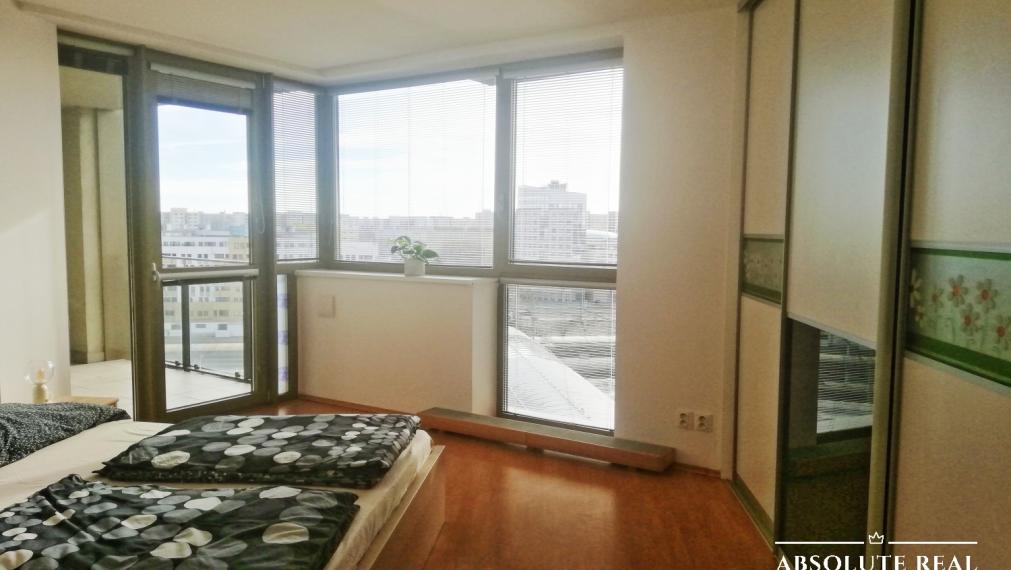 ABSOLUTE REAL / Pekný 3i byt v BA – Petržalka, Vienna Gate, Kopčianska ul., 68 m2, balkón, garáž. státie