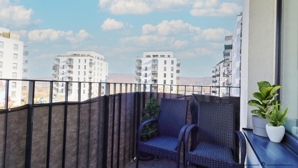 ABSOLUTE REAL / moderný 3i byt v BA – Dúbravke, Agátová ulica, 74.47 m2, balkón, pivnica, vnútorné garážové státie