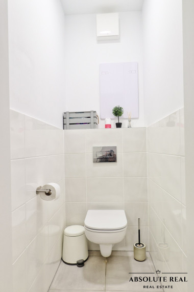 ABSOLUTE REAL / moderný 3i byt v BA – Dúbravke, Agátová ulica, 74.47 m2, balkón, pivnica, vnútorné garážové státie