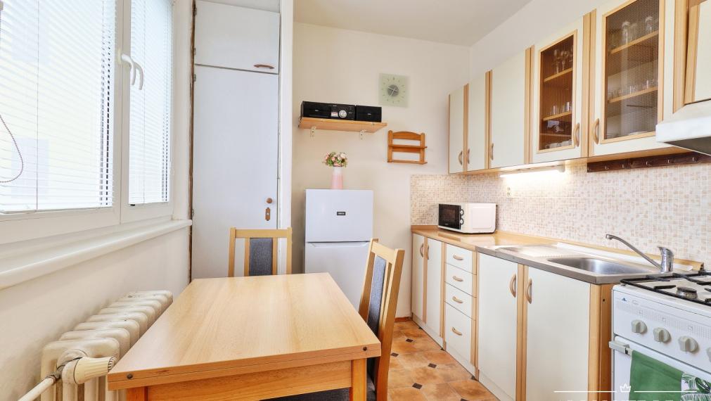 ABSOLUTE REAL / Pekný 1i byt v BA – Dúbravka, Drobného ulica, 33.02 m2, pivnica