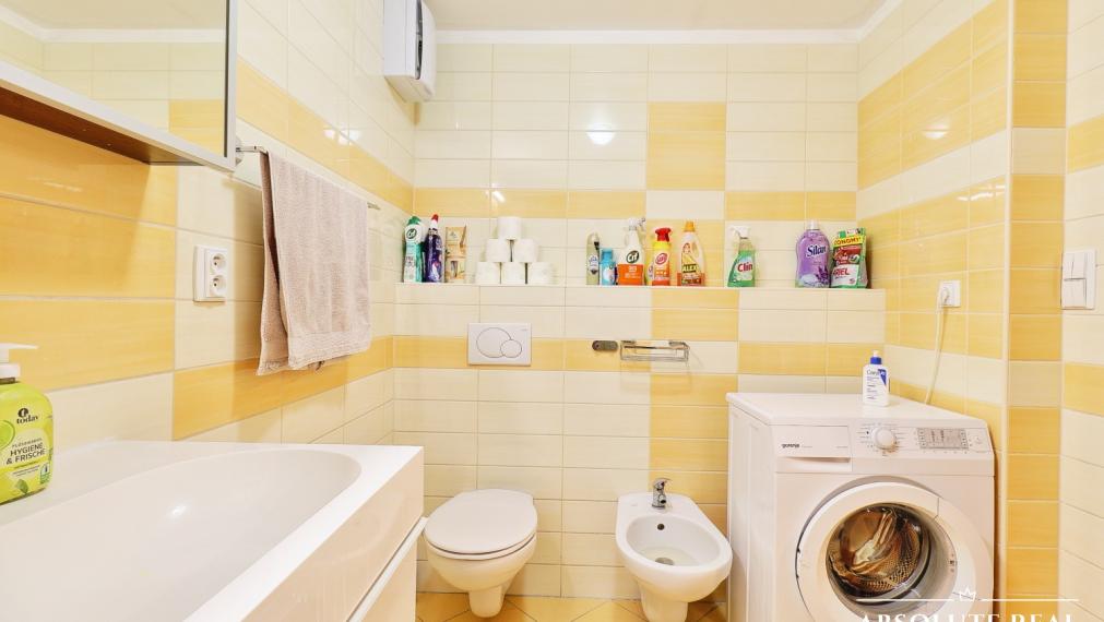 ABSOLUTE REAL / Pekný 3i byt v BA – Petržalka, Vienna Gate, Kopčianska ul., 72 m2, balkón, garáž. státie