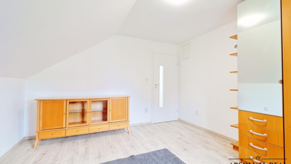 ABSOLUTE REAL / 5i dom, Bratislava DNV – Ílová ulica, 169.5 m2, terasa, záhrada