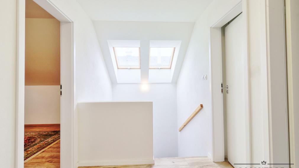 ABSOLUTE REAL / 5i dom, Bratislava DNV – Ílová ulica, 169.5 m2, terasa, záhrada