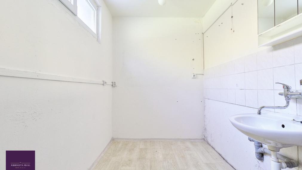 ABSOLUTE REAL / 3i nebytový priestor – KANCELÁRIA, SKLAD, SLUŽBY, Bratislava Dúbravka – Tranovského ulica, 59 m2