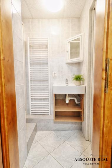ABSOLUTE REAL / Útulný nebytový priestor v BA – Dúbravke, Cabanova ulica, 81.45 m2