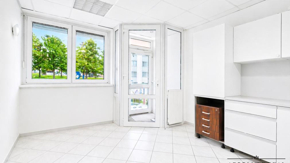 ABSOLUTE REAL / Útulný nebytový priestor v BA – Dúbravke, Cabanova ulica, 81.45 m2