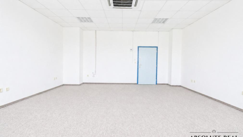 ABSOLUTE REAL / útulný priestranný kancelársky priestor (37 m2) – KANCELÁRIA, SKLAD, SLUŽBY, Bratislava Dúbravka – Drobného 27.