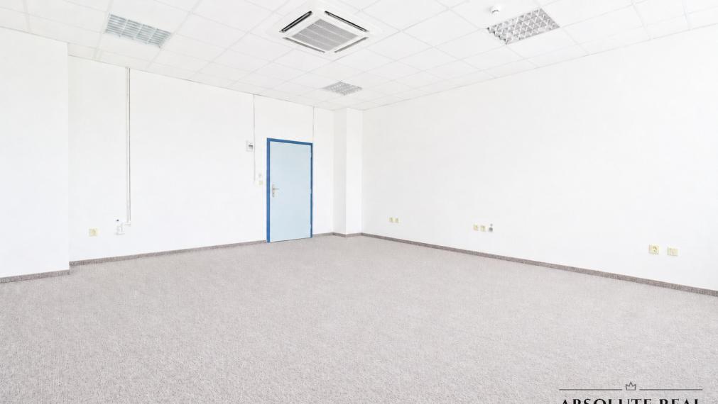 ABSOLUTE REAL / útulný priestranný kancelársky priestor (37 m2) – KANCELÁRIA, SKLAD, SLUŽBY, Bratislava Dúbravka – Drobného 27.