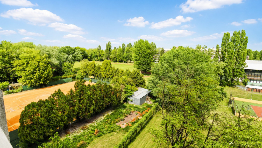 ABSOLUTE REAL / Pekný väčší 1i byt v BA – Ružinov, Vlčie Hrdlo, 41.6 m2, lodžia, klimatizácia