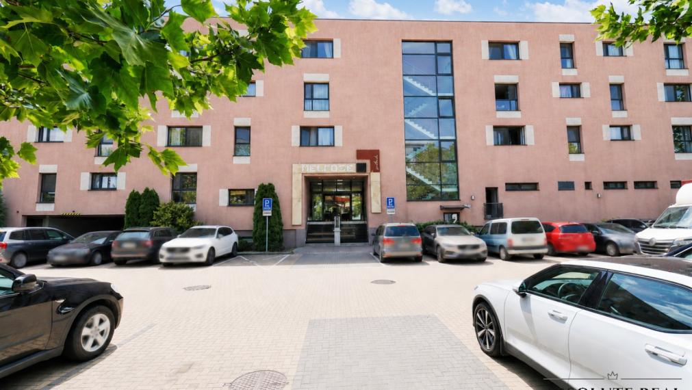 ABSOLUTE REAL / Útulný 2i apartmán v BA – Petržalke, Betliarska ul., bazén, posilňovňa