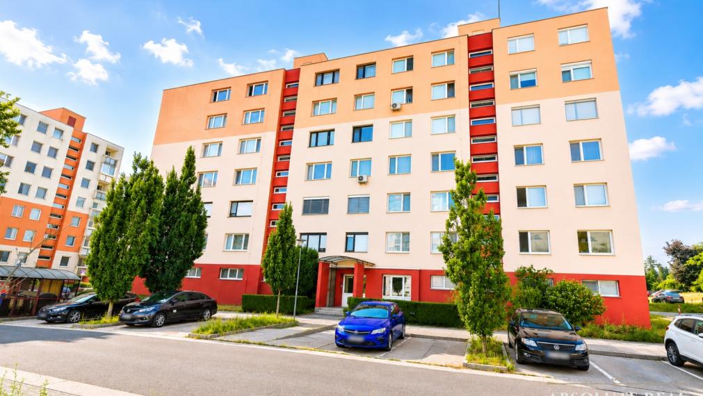 ABSOLUTE REAL / priestranný 4i byt v Bratislave – DNV, I. Bukovčana, 91.11 m2, lodžia, veľká hala