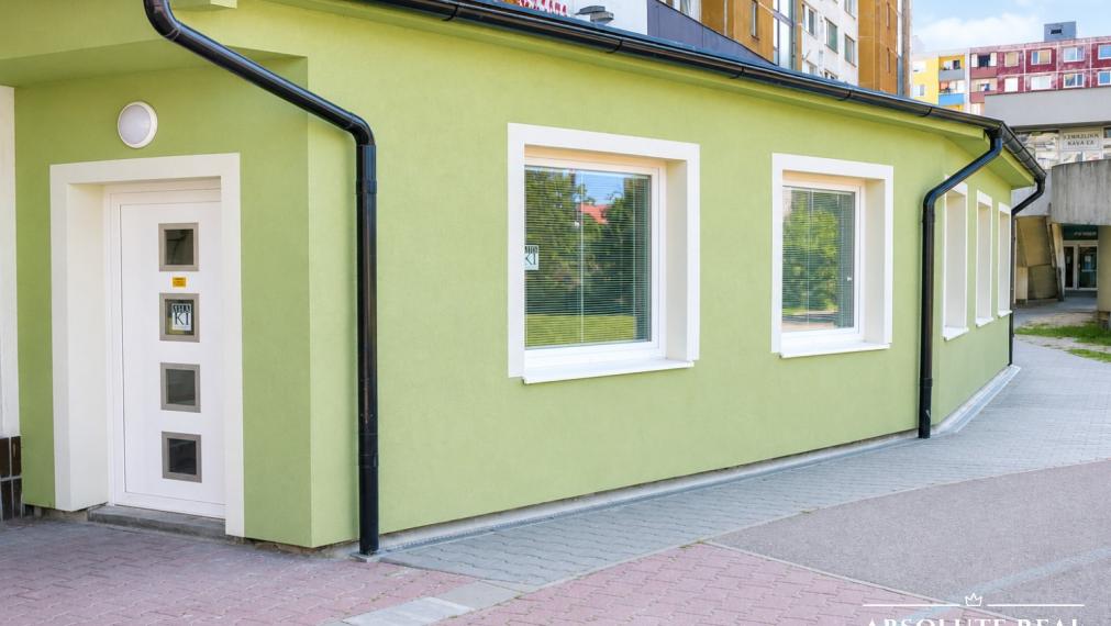 ABSOLUTE REAL / Veľké, pekné Nebytové priestory blízko Centra v Petržalke pri Inchebe,157 m2