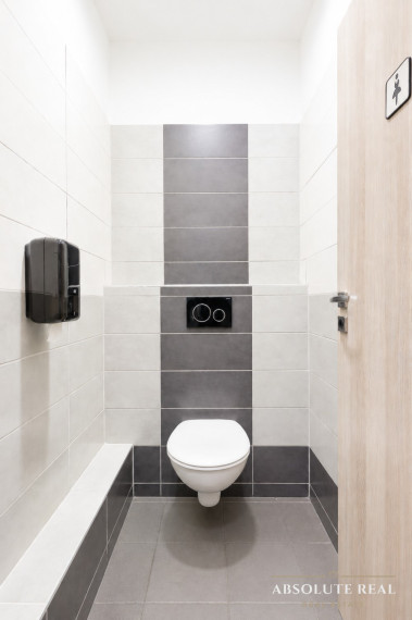 Pekný nebytový priestor v BA – Ružinove, Prešovská ulica, 48.5 m2, klimatizácia