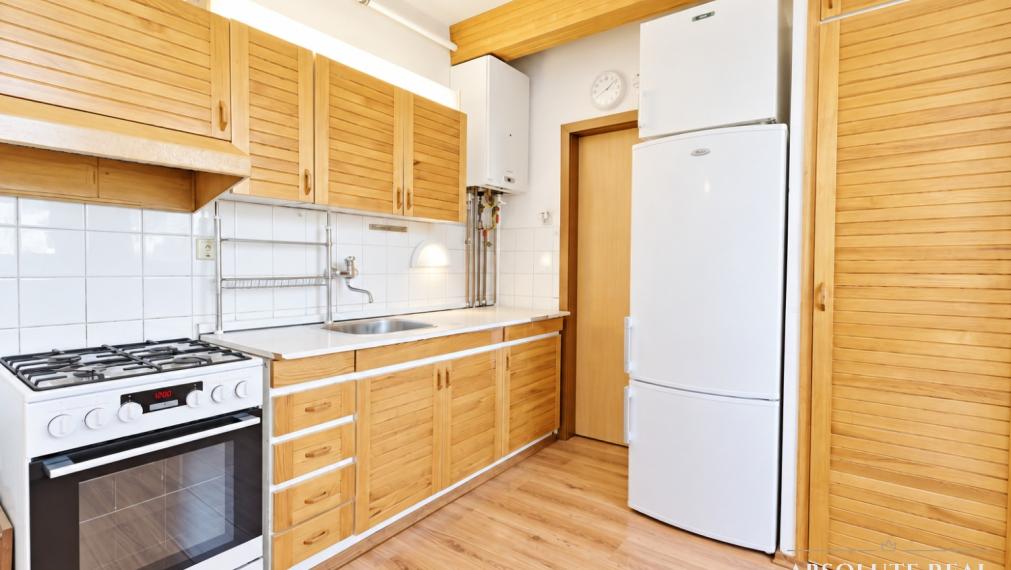 ABSOLUTE REAL / 3i byt s lodžiou Stupava, Školská ul., 72.3 m2, garáž, pivnica