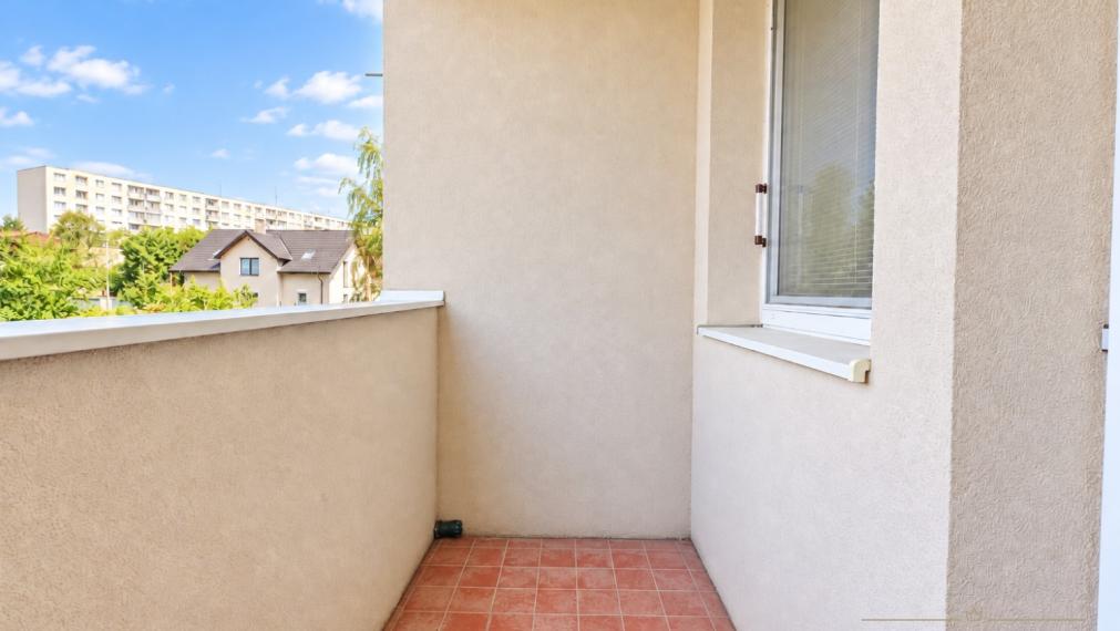 ABSOLUTE REAL / 3i byt s lodžiou Stupava, Školská ul., 72.3 m2, garáž, pivnica