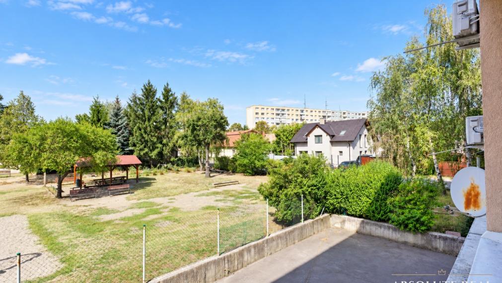 ABSOLUTE REAL / 3i byt s lodžiou Stupava, Školská ul., 72.3 m2, garáž, pivnica