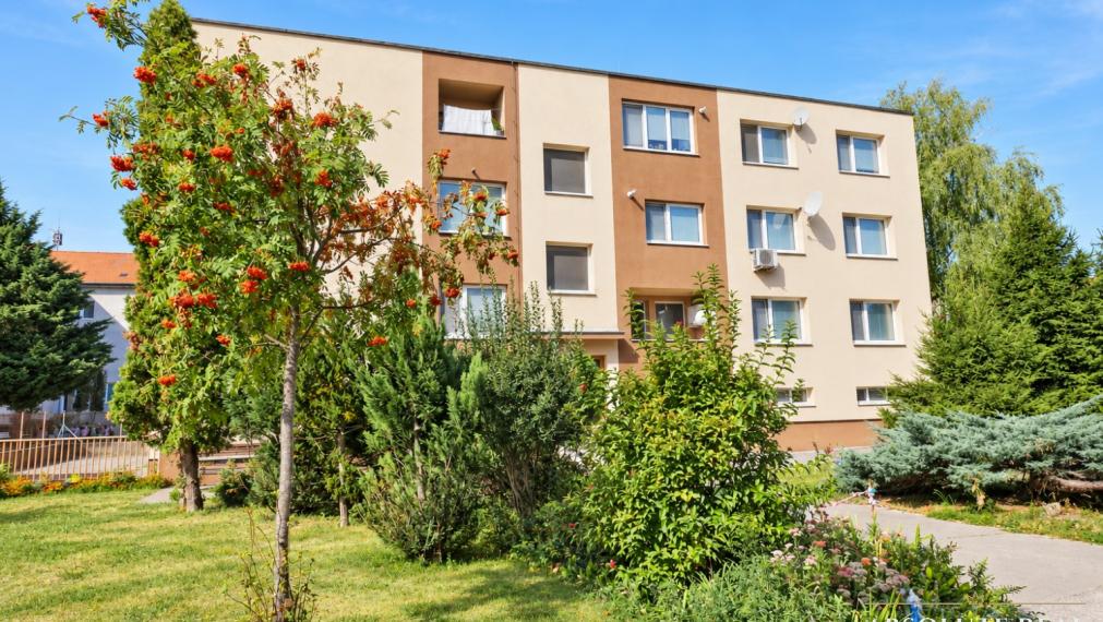 ABSOLUTE REAL / 3i byt s lodžiou Stupava, Školská ul., 72.3 m2, garáž, pivnica