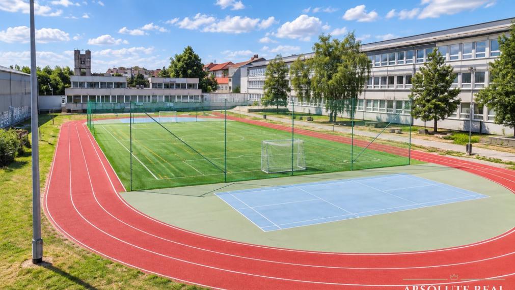 ABSOLUTE REAL / 3i byt s lodžiou Stupava, Školská ul., 72.3 m2, garáž, pivnica