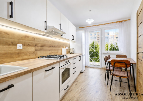 ABSOLUTE REAL / 3i byt, Bratislava – Karlova Ves, Ľ. Fullu, 67 m2, 2x loggia, predzáhradka 44 m2