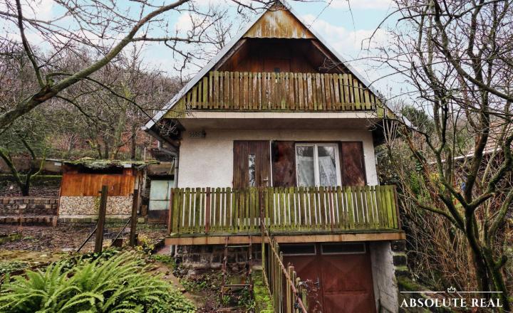 ABSOLUTE REAL / ZÁHRADA 364 m2, BRATISLAVA – DÚBRAVKA, Hanulova ulica, elektrina, mestská voda, oplotenie, chata - fotografia 8