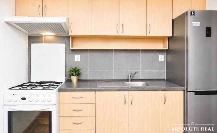 ABSOLUTE REAL / Pekný väčší 1i byt v BA – Ružinov, Vlčie Hrdlo, 41.6 m2, lodžia, klimatizácia - fotografia 6