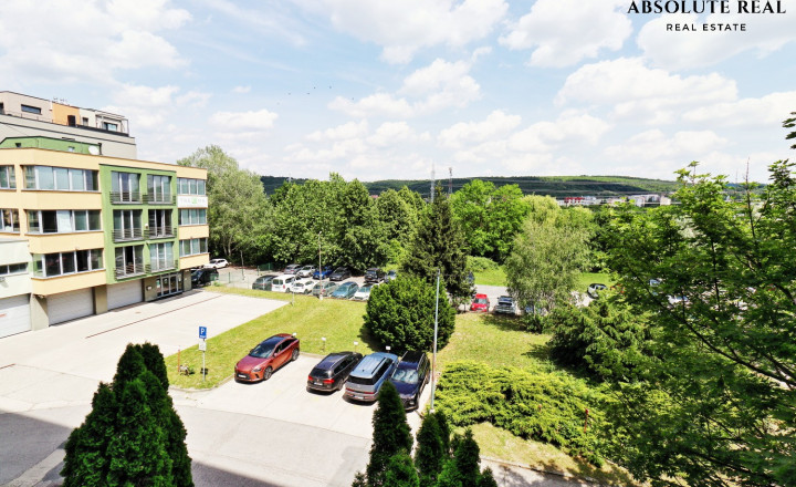ABSOLUTE REAL / pekný kancelársky priestor (55,2 m2) – KANCELÁRIA, SKLAD, SLUŽBY, Bratislava Dúbravka – Drobného 27. - fotografia 12