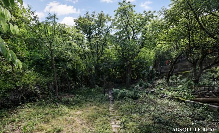 ABSOLUTE REAL / ZÁHRADA 364 m2, BRATISLAVA – DÚBRAVKA, Hanulova ulica, elektrina, mestská voda, oplotenie, chata - fotografia 5