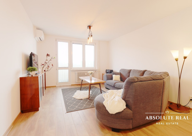 Veľký pekný 3i byt v BA – Ružinov, Mesačná ul., 82 m2, lodžia, klimatizácia