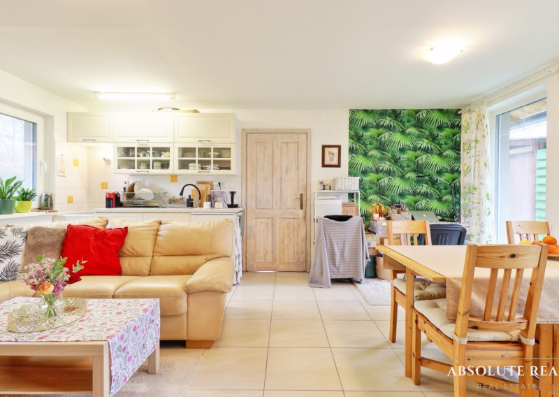 ABSOLUTE REAL / Romantický 2i domček, Devínske Jazero, 56 m2, terasa, záhradka
